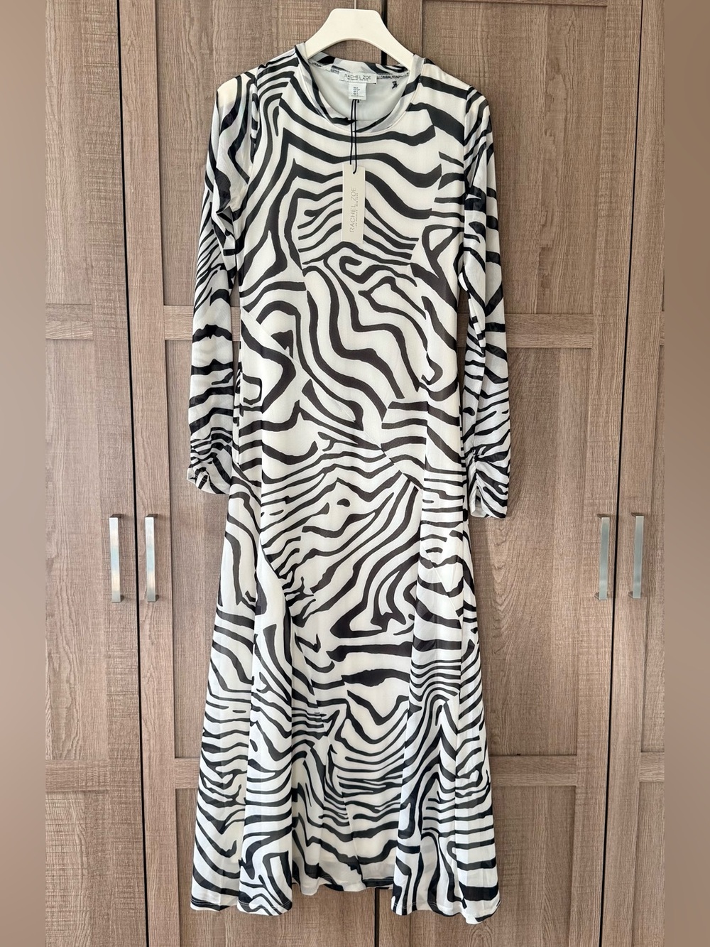 Rachel Zoe Black and Beige Zebra-Print Long Sleeve Maxi Dress SZ.S